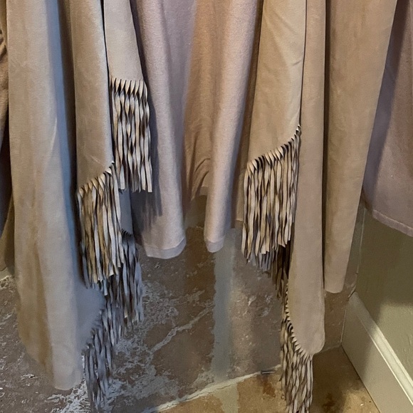 NWOT VTG Taupe Faux Suede Fringe Sweater Jacket Boho Western Rodeo XL - Picture 2 of 10